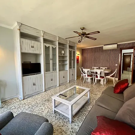 Apartamento Con Gran Terraza - *
